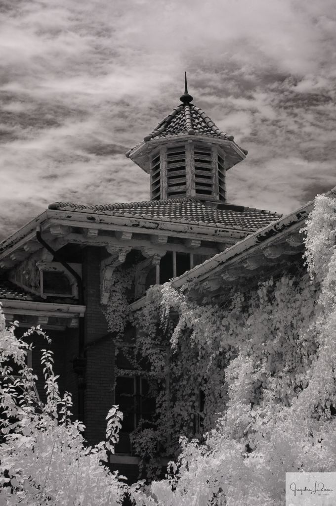 St. Elizabeth's Mental Hospital, Washington DC, photo by The Haunted Traveler.